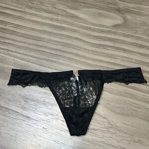 AERIE LACE THONG LARGE NEW BLACK